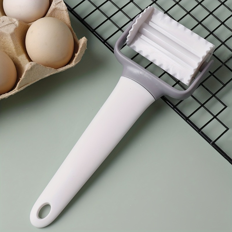 1 pezzo, taglierina per pastic - Kitchen Roller Baking recensione e prezzo