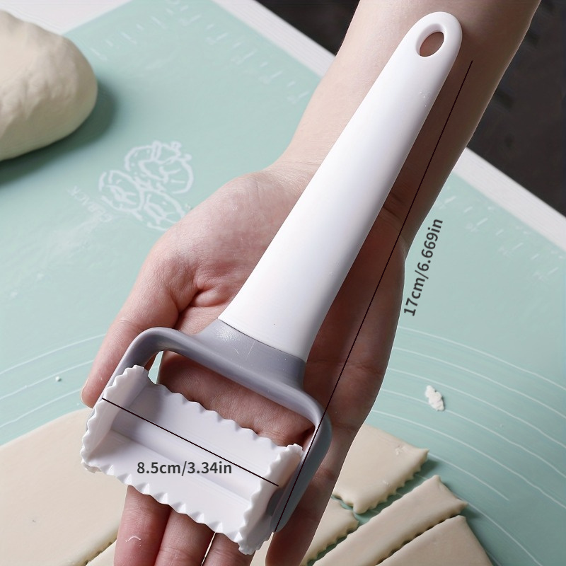 1 pezzo, taglierina per pastic - Kitchen Roller Baking recensione e prezzo